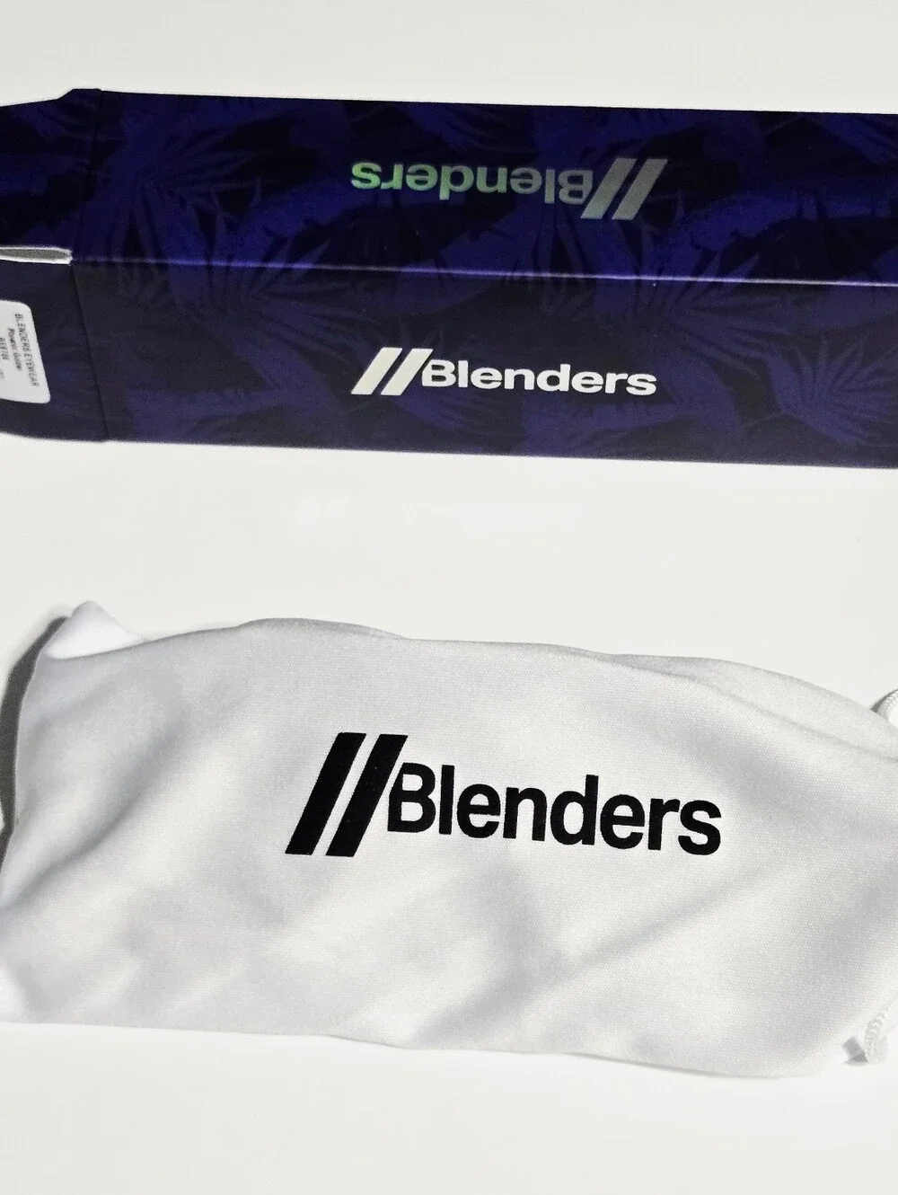 Blenders Phoenix Golden Polarized Sunglasses Matte Gold Smoke Gradient New